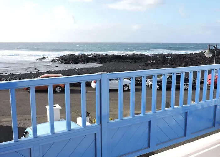 Casa Leyna Holiday home *