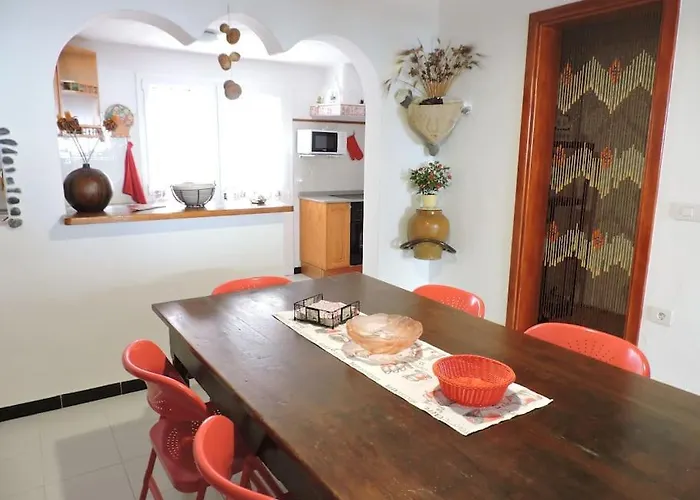 Holiday home Casa Leyna El Golfo